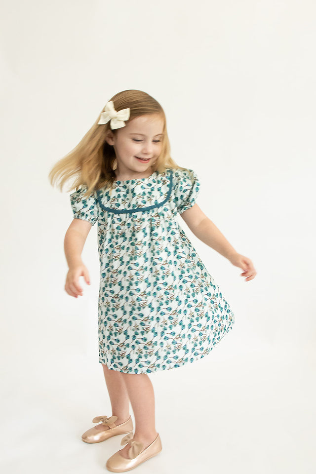 Floral Double Gauze Ivory Eyelet Bow with Alligator Clips