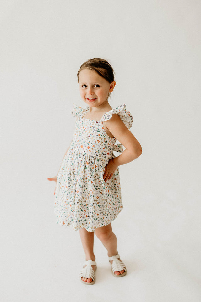 Girl’s White Christmas Print Flutter Sleeve Dress