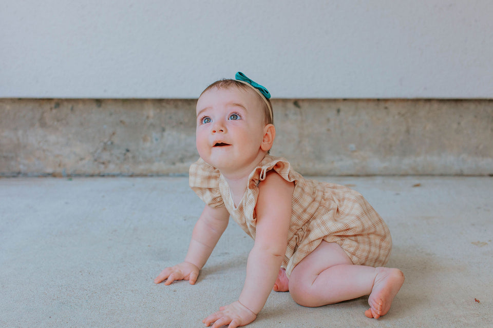 Little Girl's Beige Plaid Ruffle Sleeve Cotton Dress